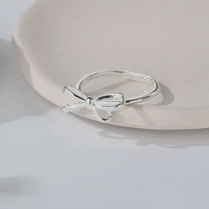 362. Bow tie stacking ring 925 sterling silver